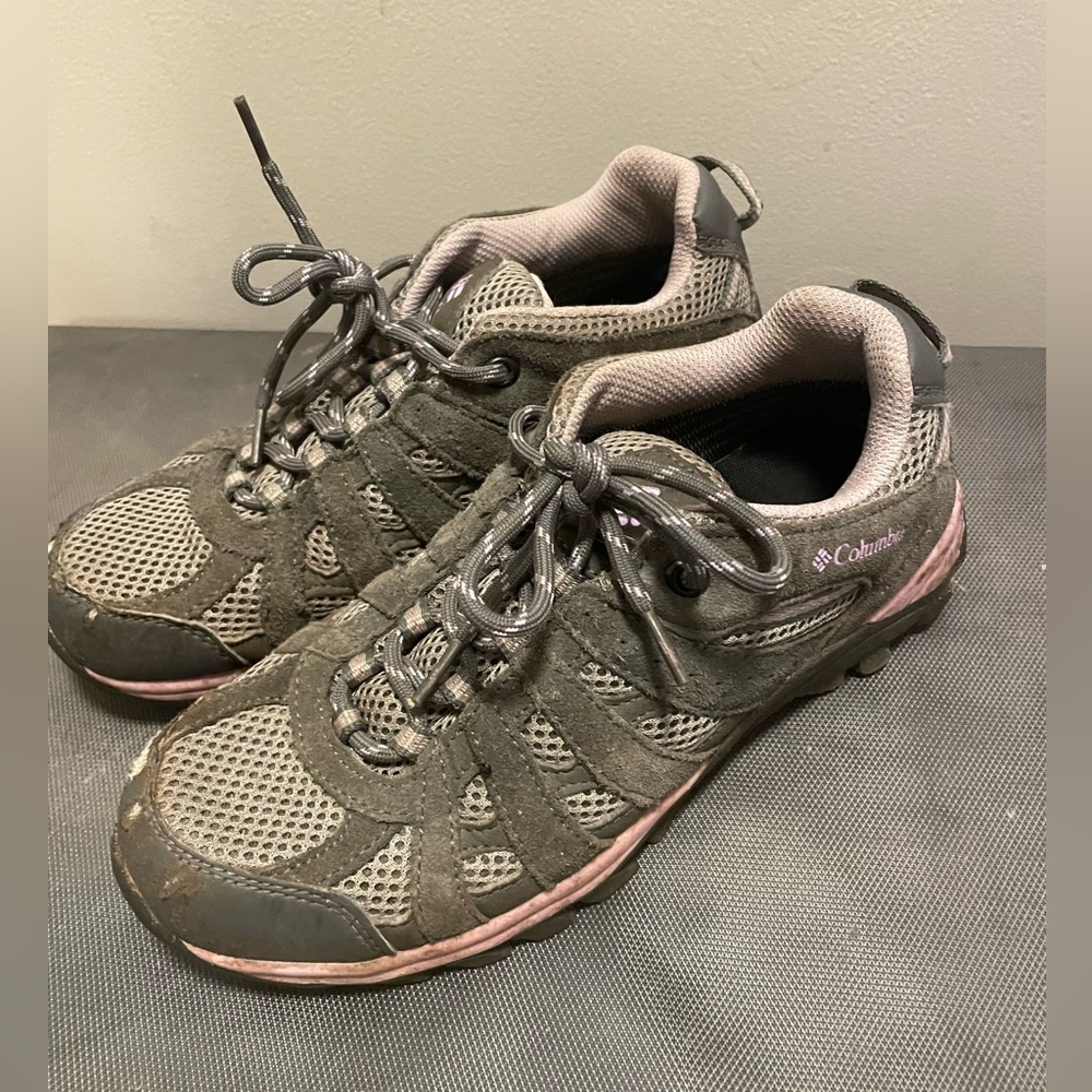 Girls Columbia Redmond waterproof hiking shoes